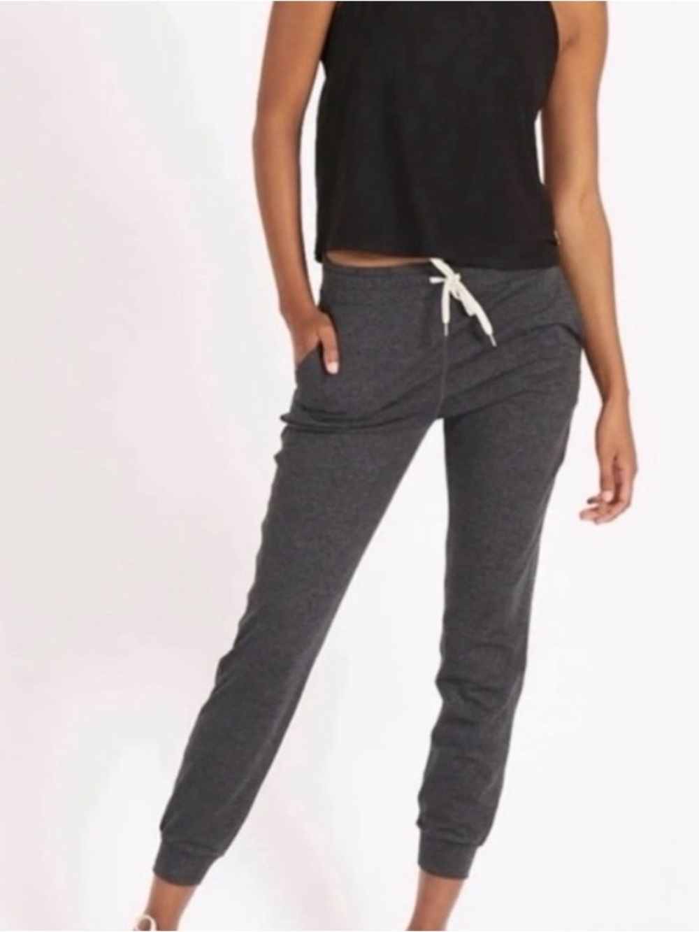 Vuori Charcoal Heather Performance Jogger